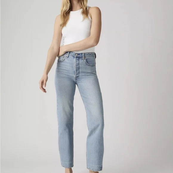 NWT Levi’s Ribcage Straight Ankle Jeans 30x29 - Picture 1 of 4